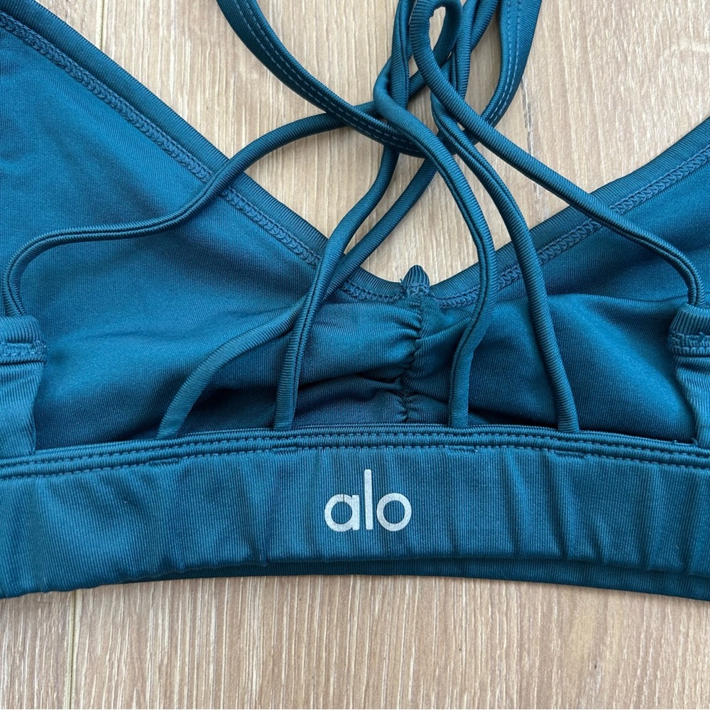 Alo Yoga Sunny Strappy Back Sports Bra Blue Size Extra Small - Picture 3 of 4